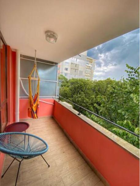 Lovely 1 Bedroom Apartment In The Heart Of Varna Exterior foto